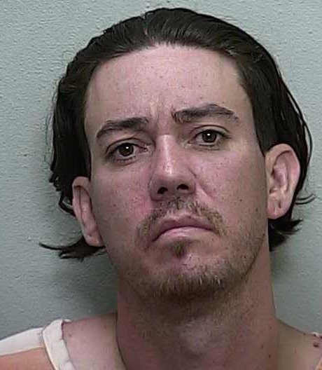 Man arrested after woman spots him ‘huffing’ in parking lot of Wal-Mart in Ocala
