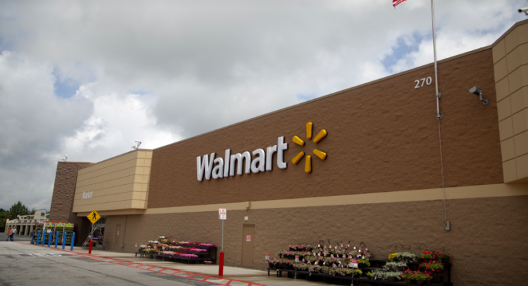 Wallet stolen at Wal-Mart parking lot in Ocala