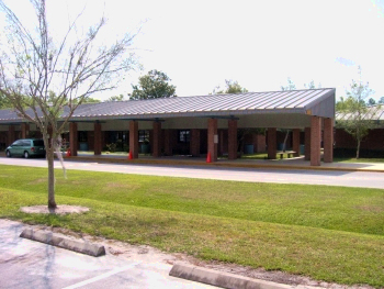 Student punched, glasses knocked off during altercation at elementary school in Ocala
