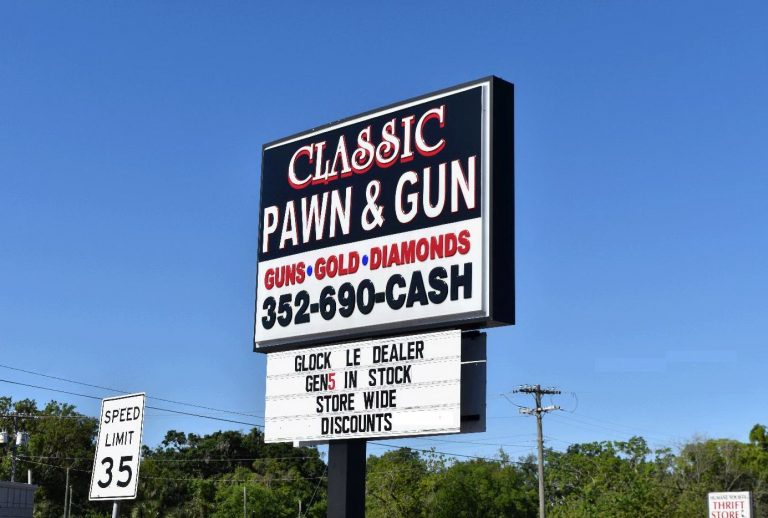 Bandits take 15 guns from Ocala pawn shop