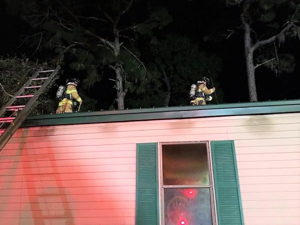 Belleview mobile home blaze blamed on lightning strike