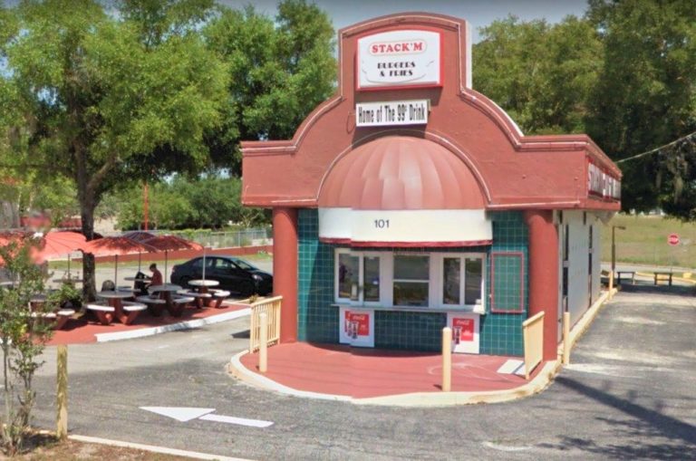 Ocala burger eatery closed after health inspector finds live roaches