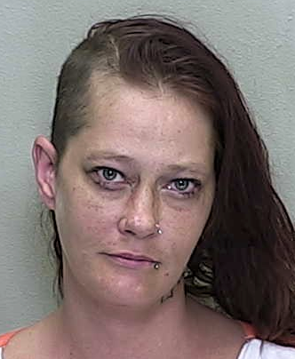Scratching and screaming Ocala woman jailed after bloodied man calls for help