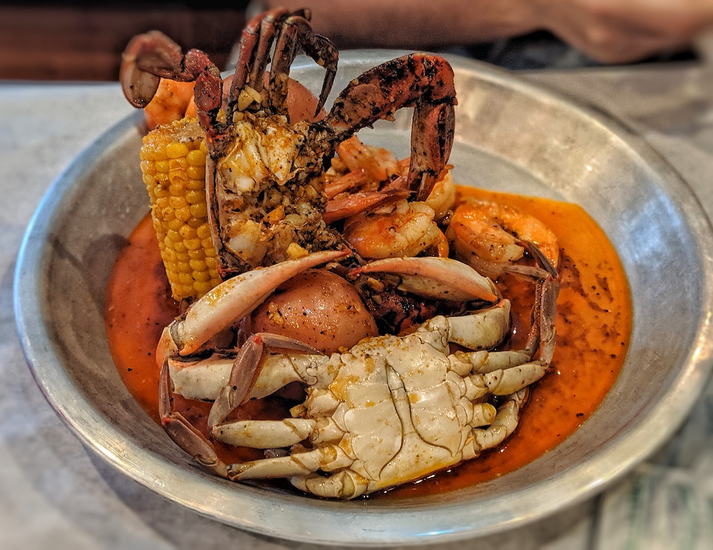 Crab and shrimp at Red Crab 