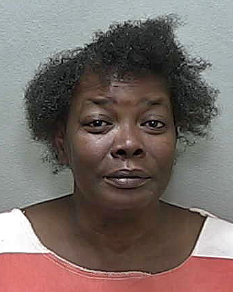 Ocala woman accused of striking Dollar Store manager in outburst
