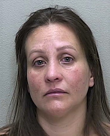 Pregnant Ocala woman locked up after man turns up with bloody lip