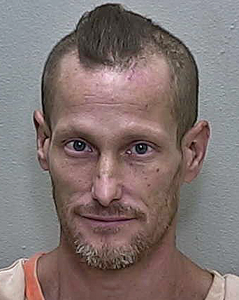 Ocala man charged with trying to break into house
