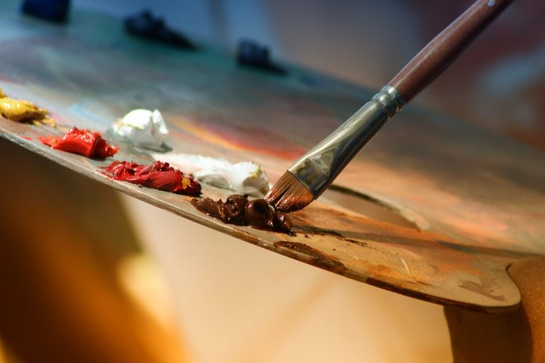 Paint brush, colors - Daian Gan