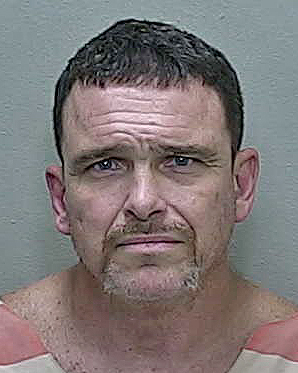 Plant City man arrested after low-speed chase in stolen car