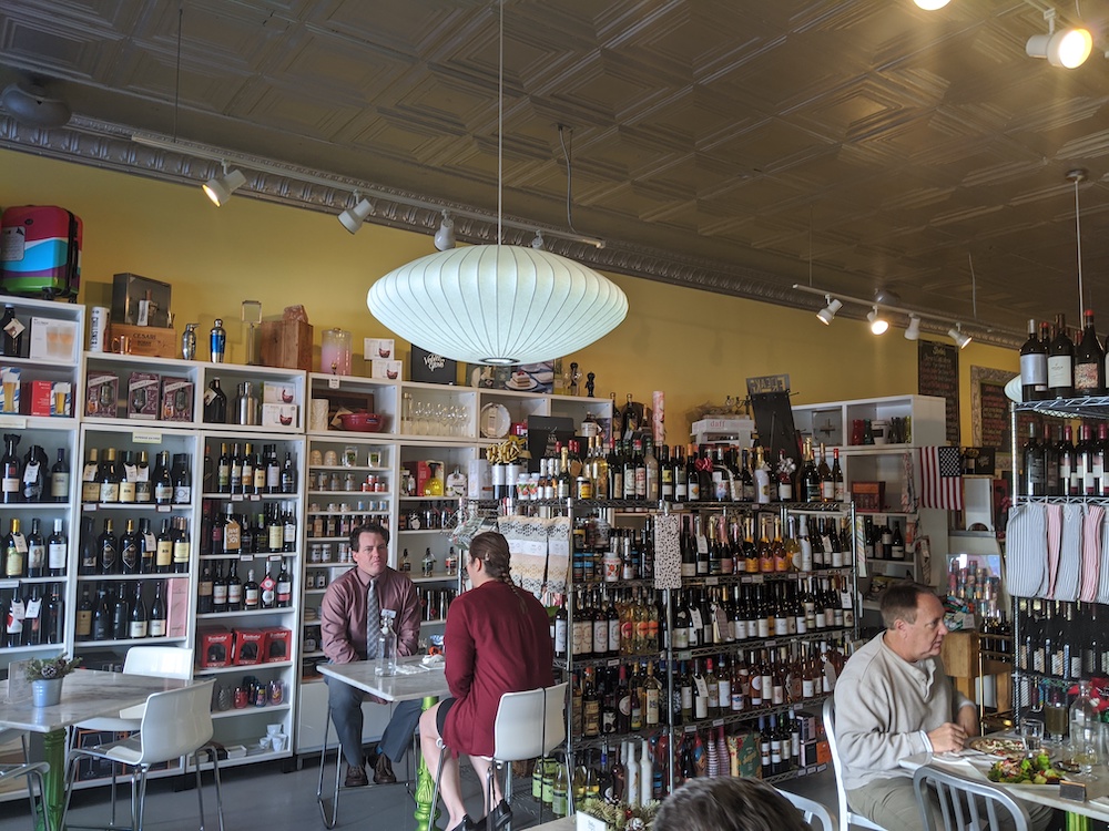 Dining room at Stella's Modern Pantry