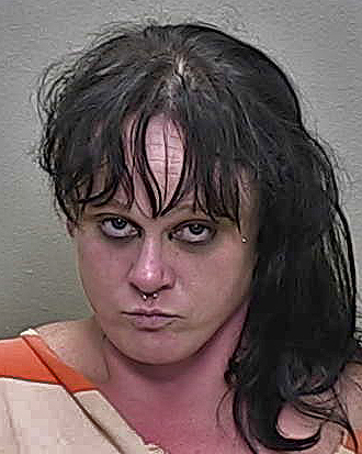 Tampa woman accused of breaking into campers in Dunnellon