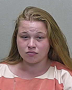 Anthony woman arrested after clinging to moving car during wild spat