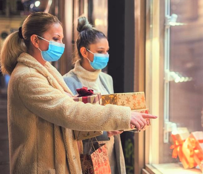 Tips to avoid dangers of Christmas shopping during COVID-19 pandemic