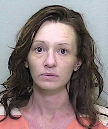 ‘Verbal’ Ocala woman nabbed at Dollar General store with stolen items