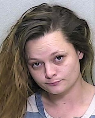 Knife-wielding Ocklawaha woman jailed after allegedly threatening juvenile
