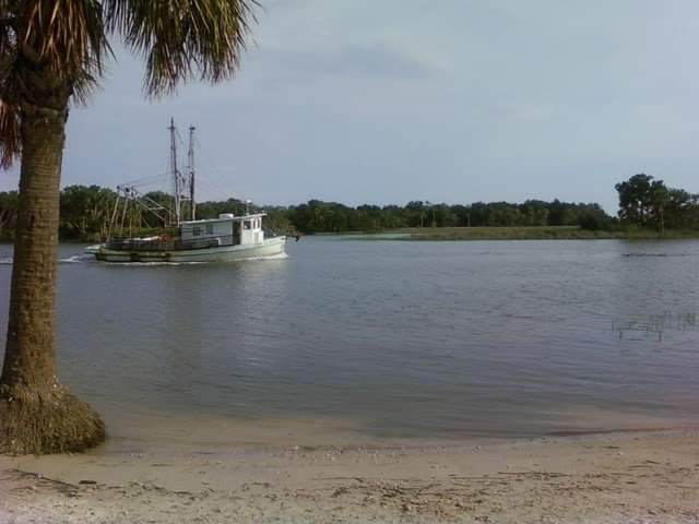 Shrimp Boats Heading Out Of The Withlacoochee River