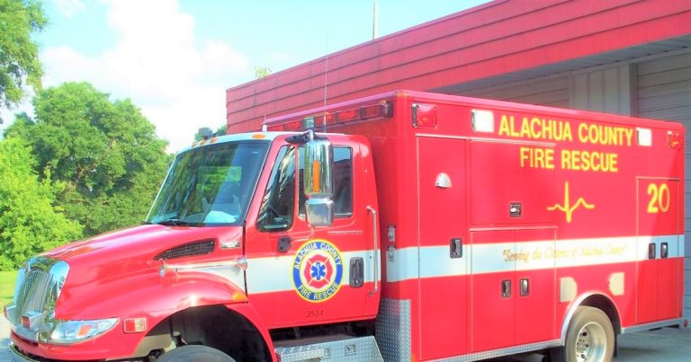 4 escape injury when Alachua County Fire Rescue ambulance slams into semi-truck
