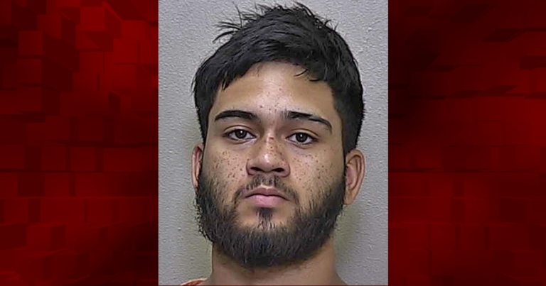 Ocala man arrested after fleeing crash with injuries