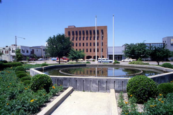 Ocala Downtown Square facing East Silver Springs Blvd circa 1970 Department of Commerce 2 Ocala Downtown Square facing East Silver Springs Blvd circa 1970 Department of Commerce 2