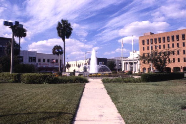 Ocala Downtown Square facing MagnoliaE Silver Springs Blvd 1975 photo courtesy of Department of Commerce