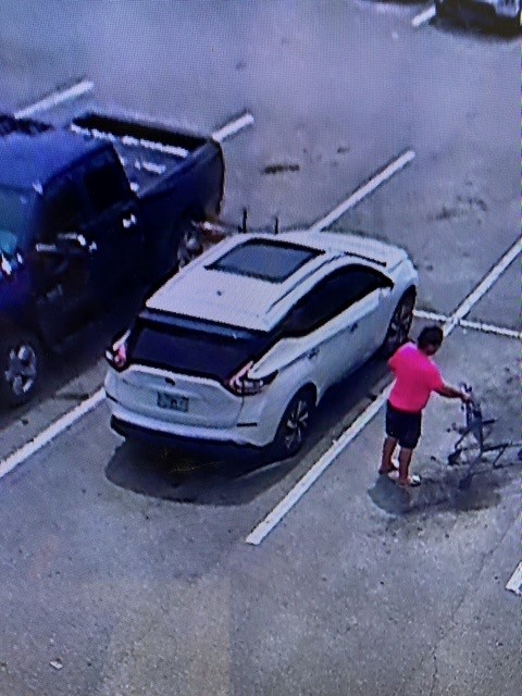 White SUV wanted in connection with purse snatching from Ocala Walmart