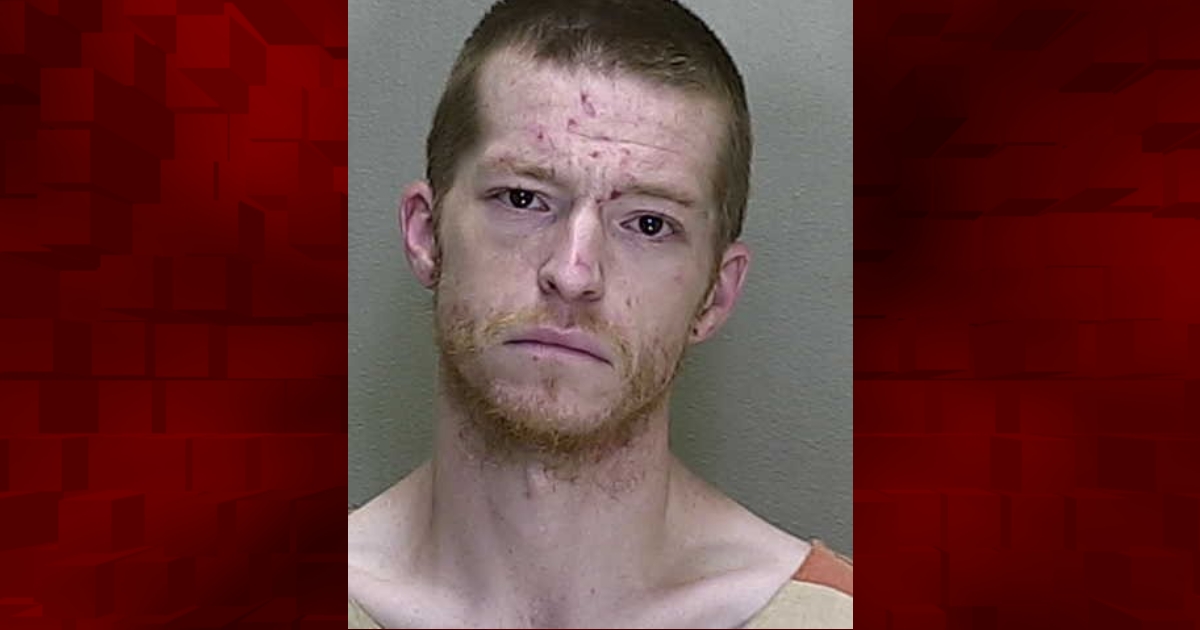 Belleview Man arrested after attempting to steal sweatpants t shirt from Walmart