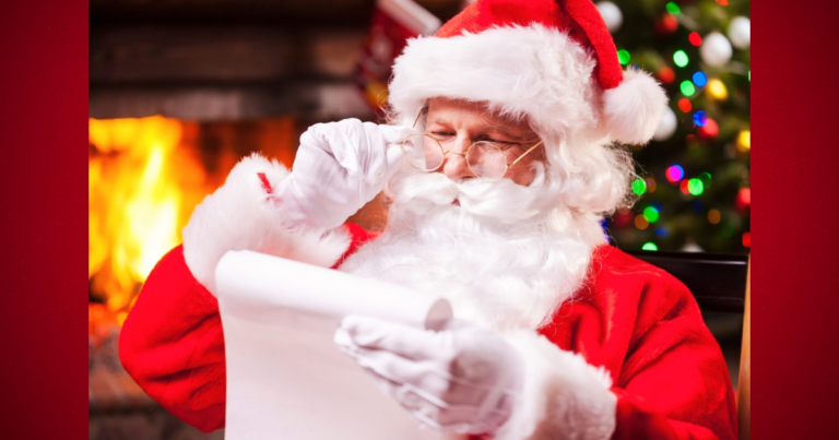 Santa visits Paddock Mall this week