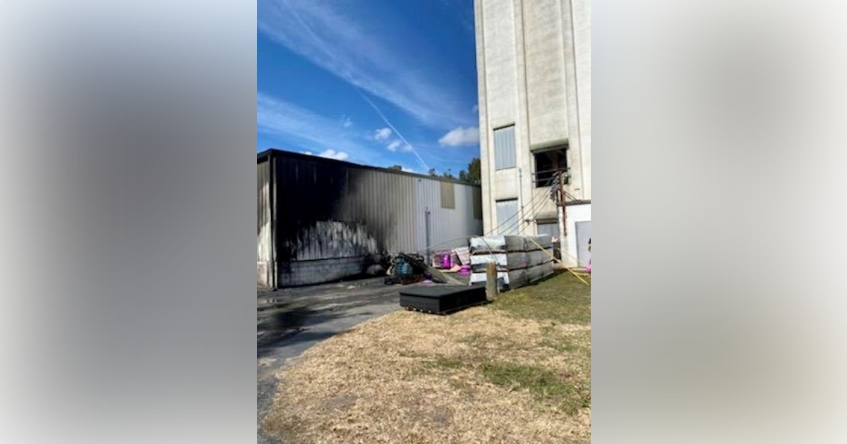 Transformers catch fire at Ocala Breeders Feed and Supply warehouse 1