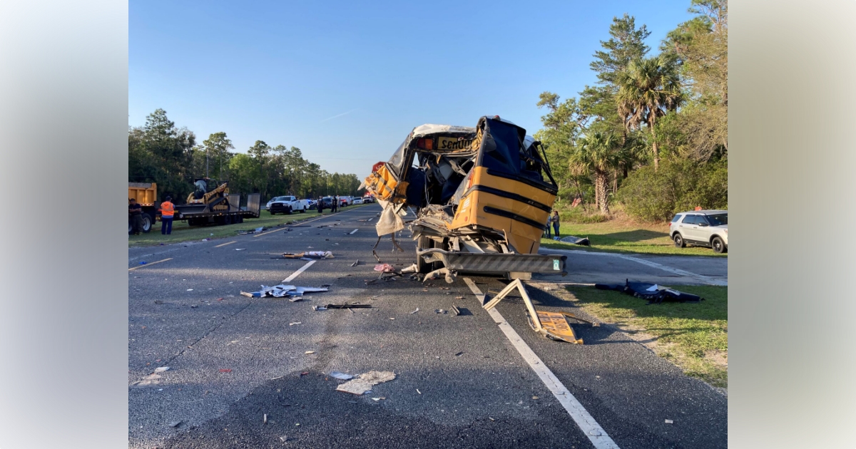 Five students hospitalized after tractor trailer crashes into school bus in Levy County 1