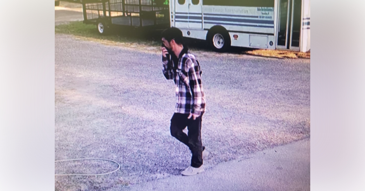 Dunnellon police asking for publics help identifying pressure washer theft suspect 2