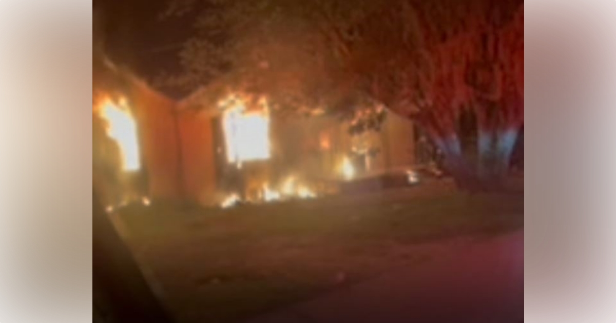 No injuries reported after flames engulf home in northwest Ocala