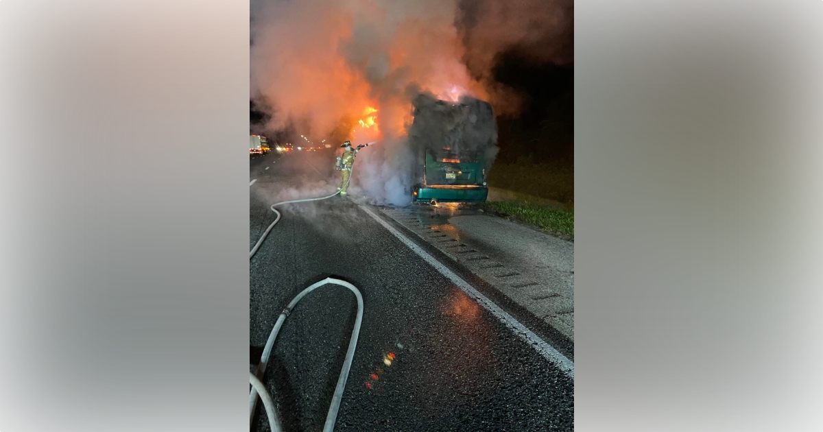Commercial bus engulfed in flames on Interstate 75 in Marion County 1