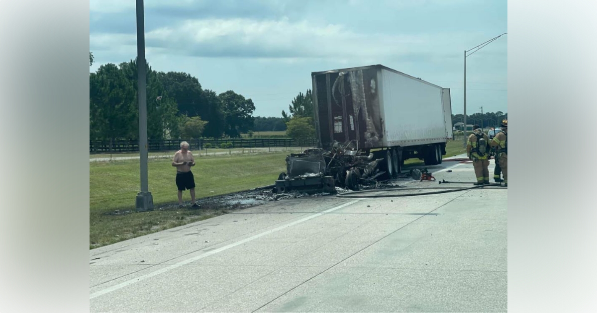 Firefighters battle tractor trailer fire on I 75 in Marion County 1