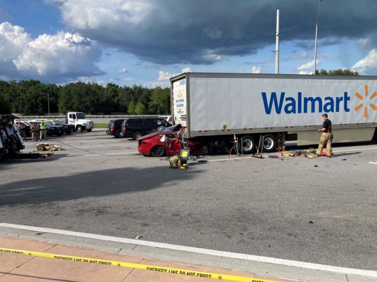 Couple killed after sedan collides with Walmart tractor-trailer in Alachua County