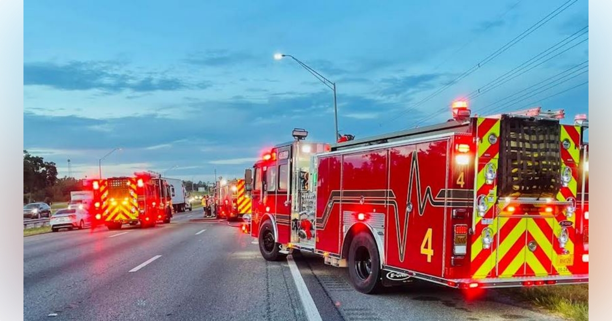 Semi truck transporting cooking oil catches fire on Interstate 75 in Ocala Semi truck transporting cooking oil catches fire on Interstate 75 in Ocala