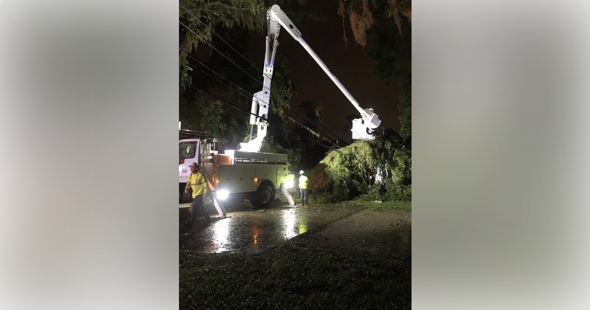 Ocala Electric Utility shares photos of damage caused by Hurricane Ian 6