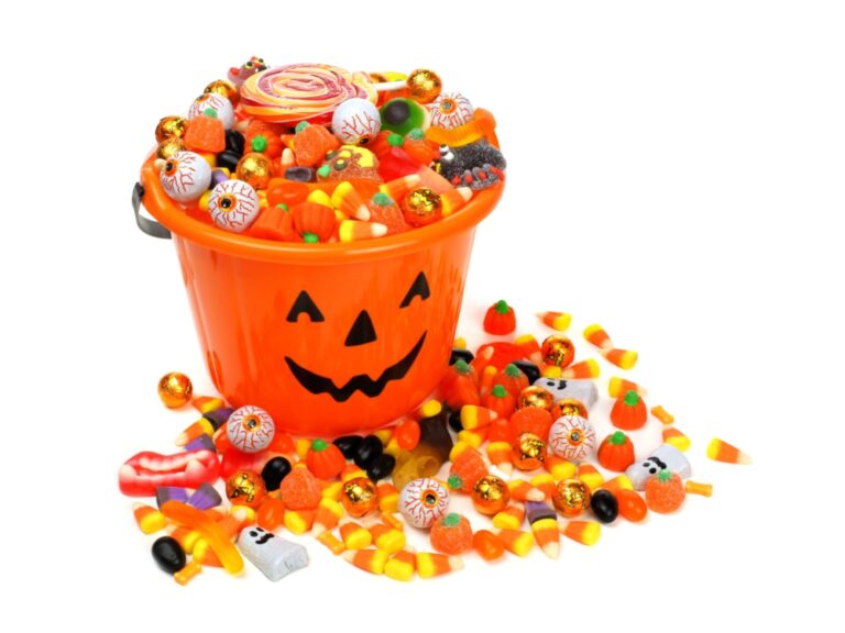 Halloween bucket with candy feature image