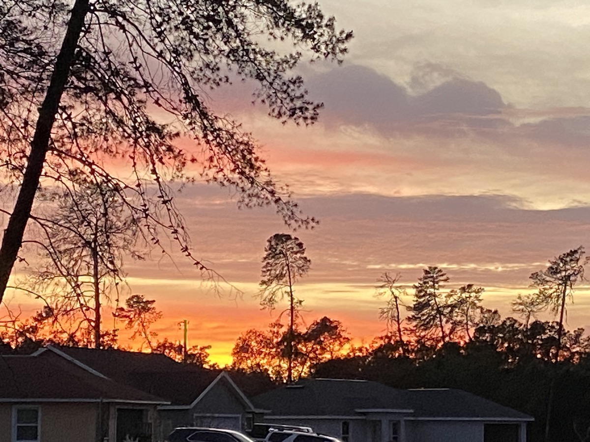 Beautiful Sunset In Ocala Neighborhood