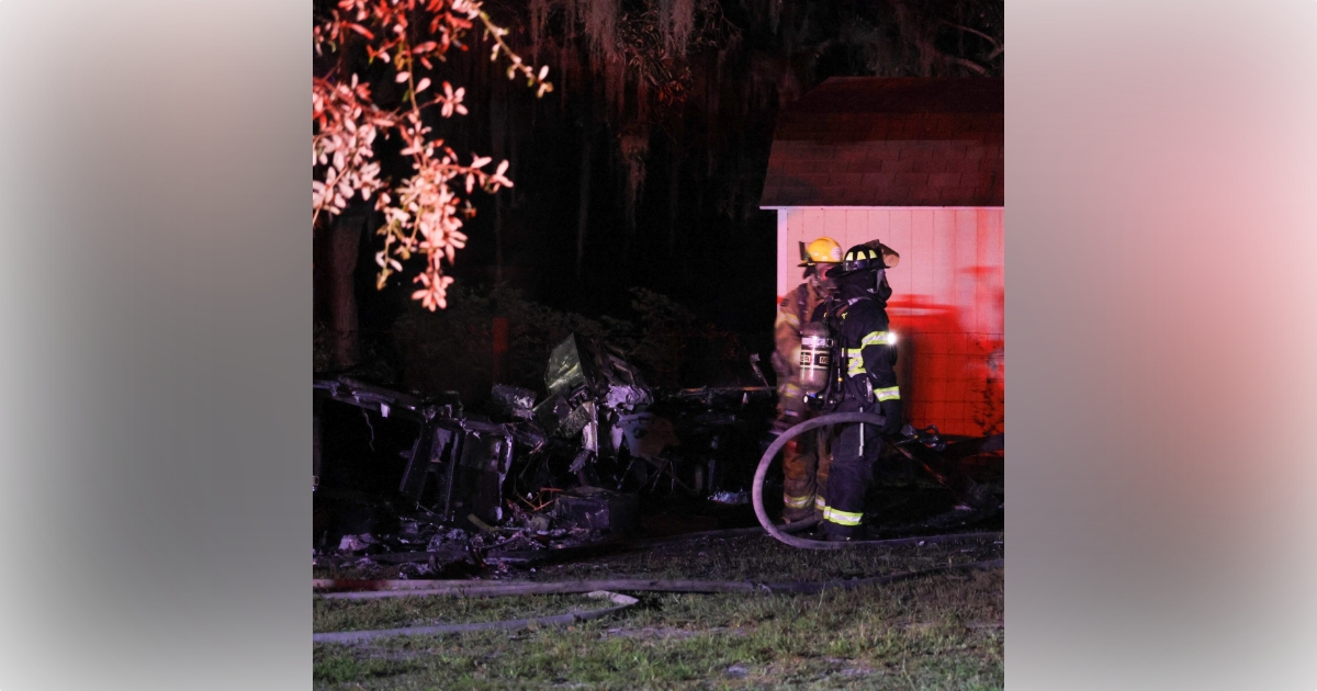 Fire engulfs motorhome in Marion County on July 19, 2023 (Photo by @code3florida)