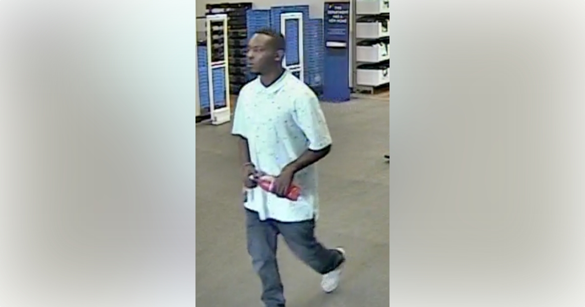 Purse thief wanted by Marion deputies