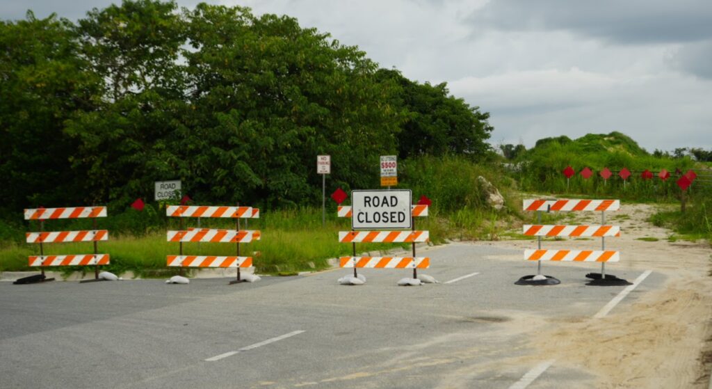 Road Closed sign at the end of NW 35th Street in Ocala