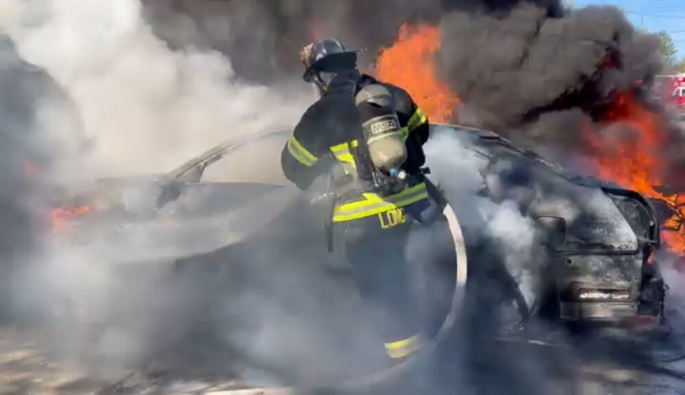 MCFR pickup truck fire spreads to other vehicles and home in SE Ocala on November 29, 2023 1