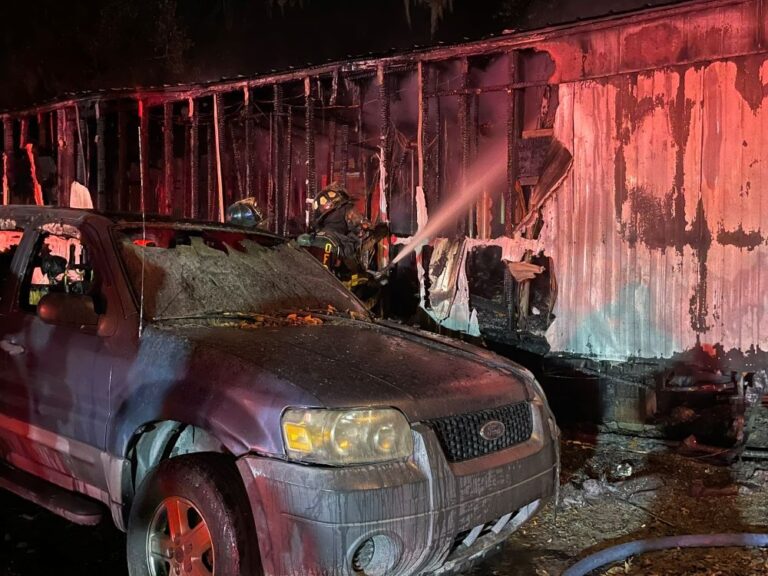 Ocala Fire Rescue mobile fire on Dec 21, 2023 vehicle also damaged