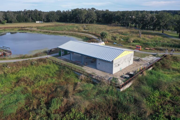 The open-air pavilion includes three overlook covers (Photo: Ocala Wetland Recharge Park)