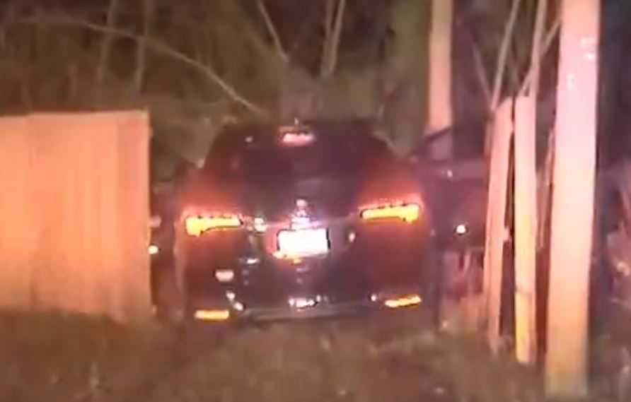 OPD couple steals car from Ocala Wawa, flees officer, and crashes into fence OPD couple steals car from Ocala Wawa, flees officer, and crashes into fence