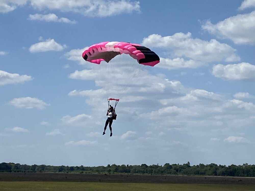 Shyenne Bryant sets skydiving record at Marion County Airport in Dunnellon on April 24, 2024 (photo by Marion County Parks and Rec) 2