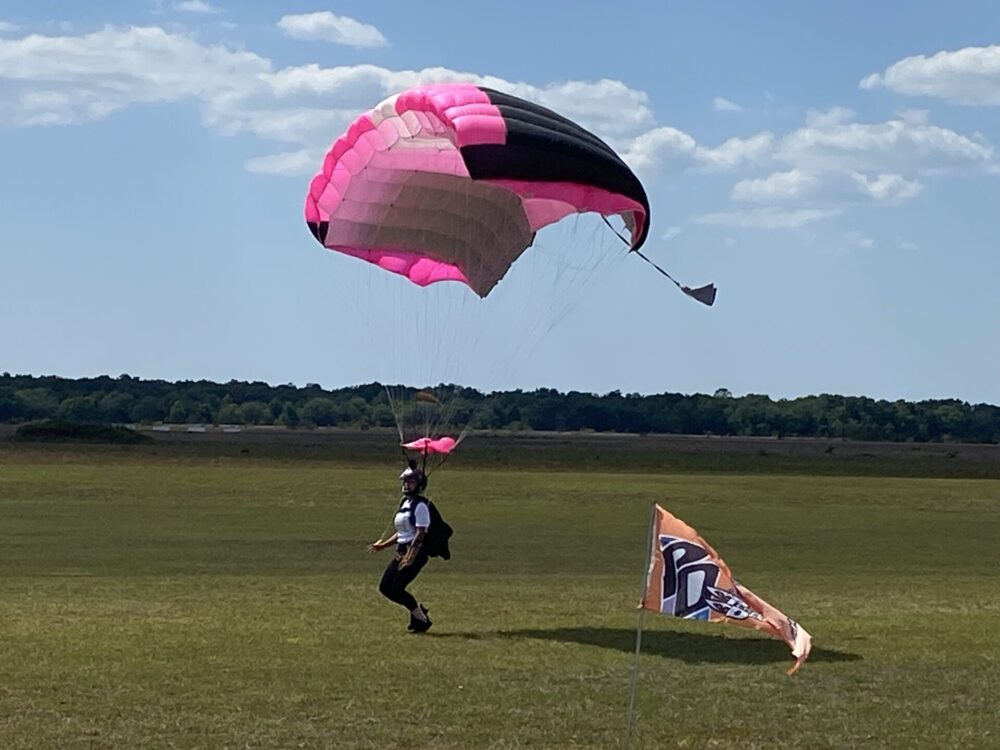 Shyenne Bryant sets skydiving record at Marion County Airport in Dunnellon on April 24, 2024 (photo by Marion County Parks and Rec) 3