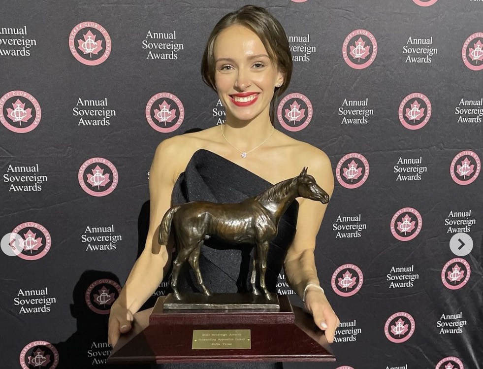 Sofia Vives awarded Outstanding Apprentice Jockey by Jockey Club of Canada