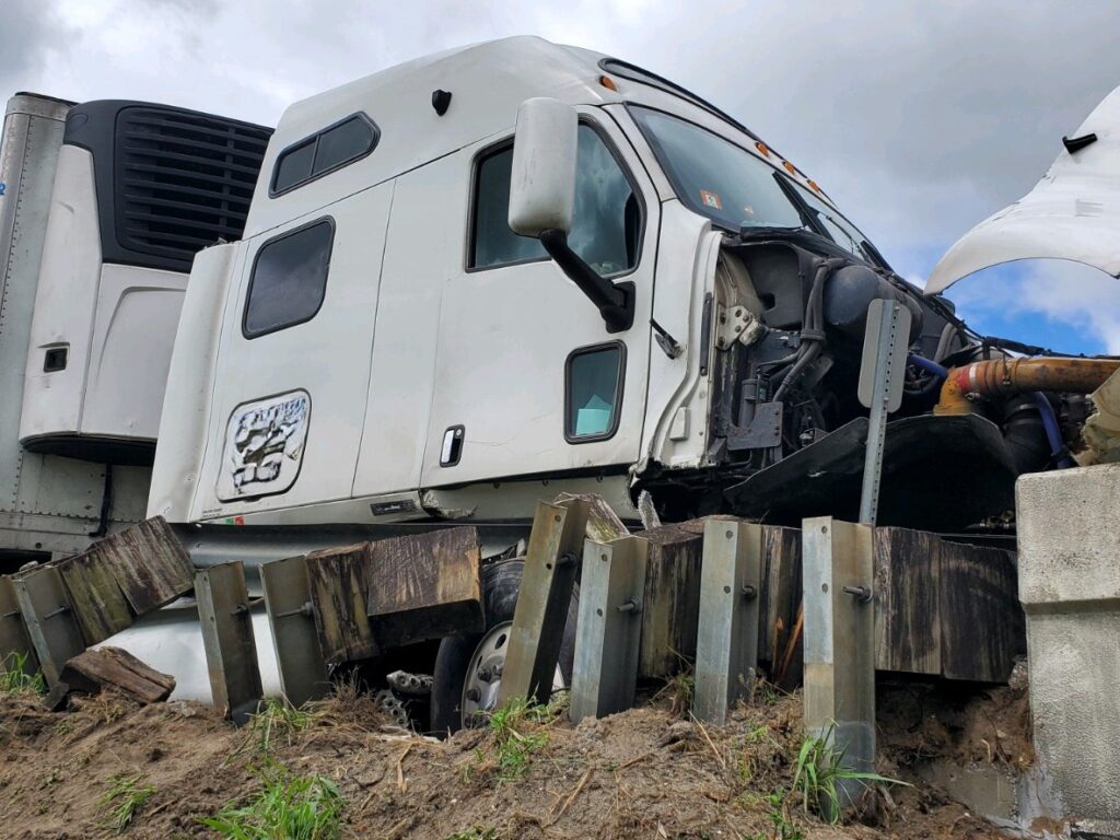 A semi-truck crashed into a guardrail on I-75 in Marion County on August 6, 2024. (Photo: Ocala Fire Rescue)