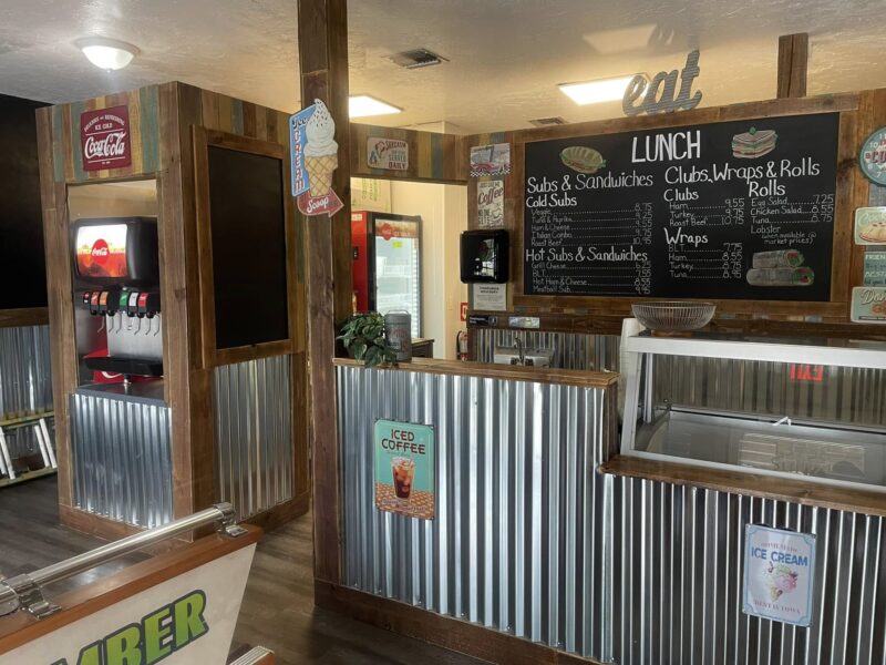 Spike s Deli in Ocklawaha